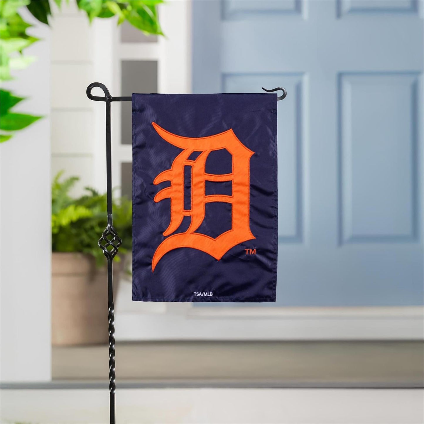 Detroit Tigers 2 Sided Garden Flag - Applique