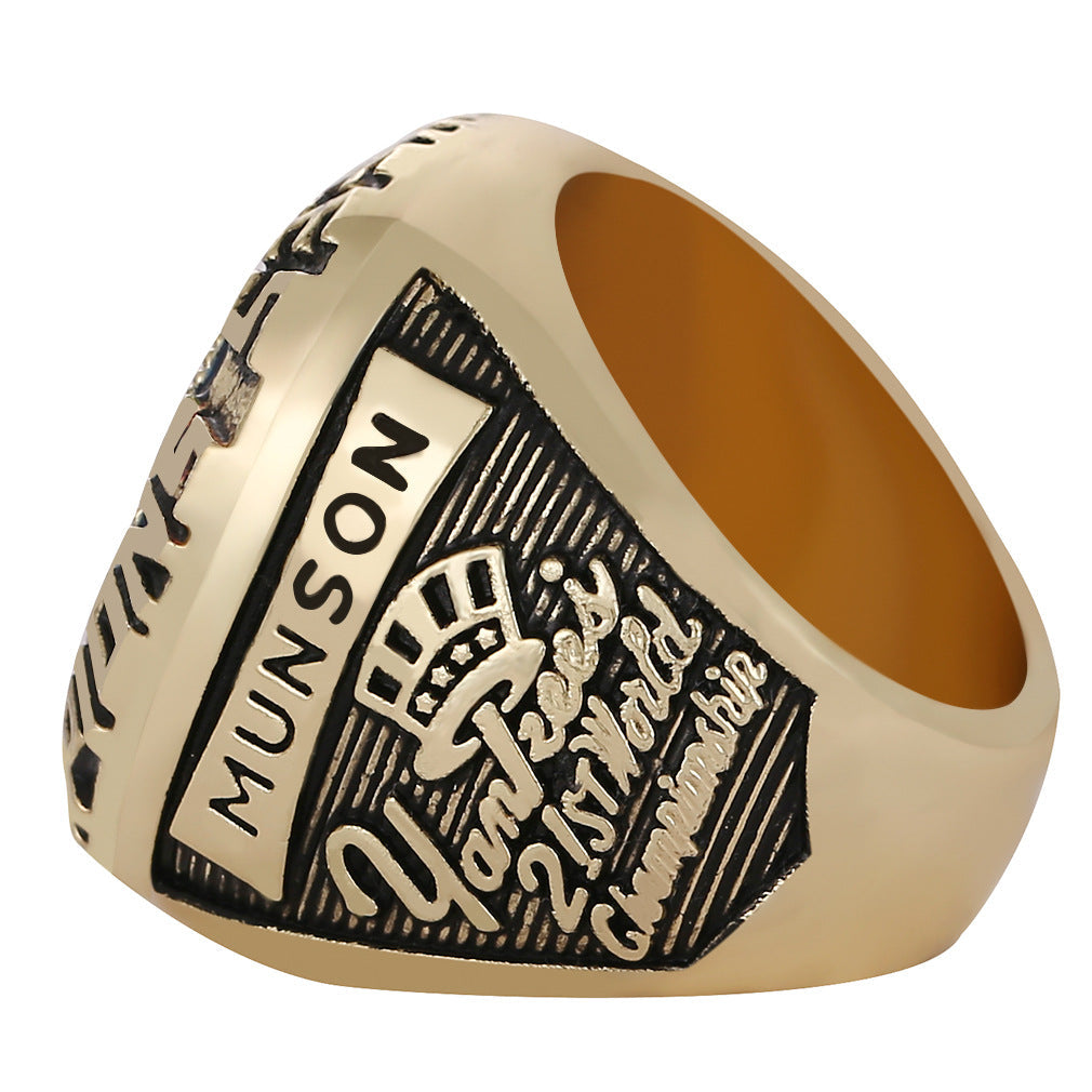 1977 New York Baseball Championship Ring Replica – Thurman Munson Fan Collectible Gift