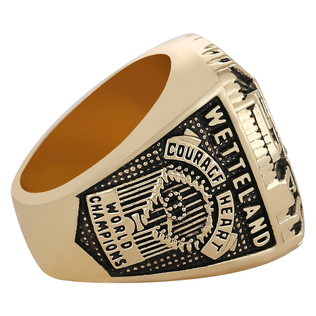 1996 New York Baseball Championship Ring Replica – Perfect Baseball Fan Memorabilia