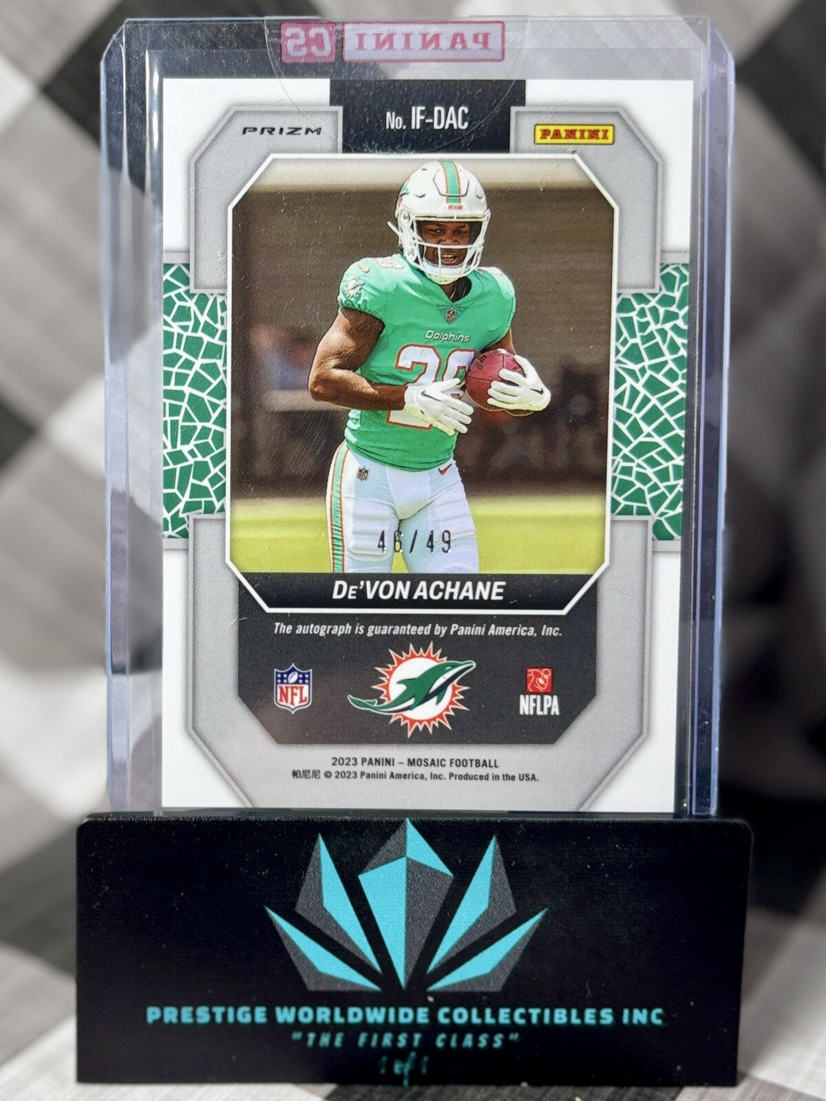 Devon Achane 2023 Mosaic In Focus Purple Auto /49 #IF-DAC Miami Dolphins RC