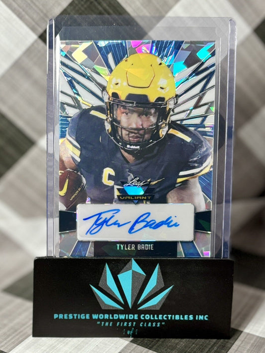 Tyler Badie 2022 Leaf Valiant Rookie Auto Crystal Platinum Blue /7 #PATB1 Denver