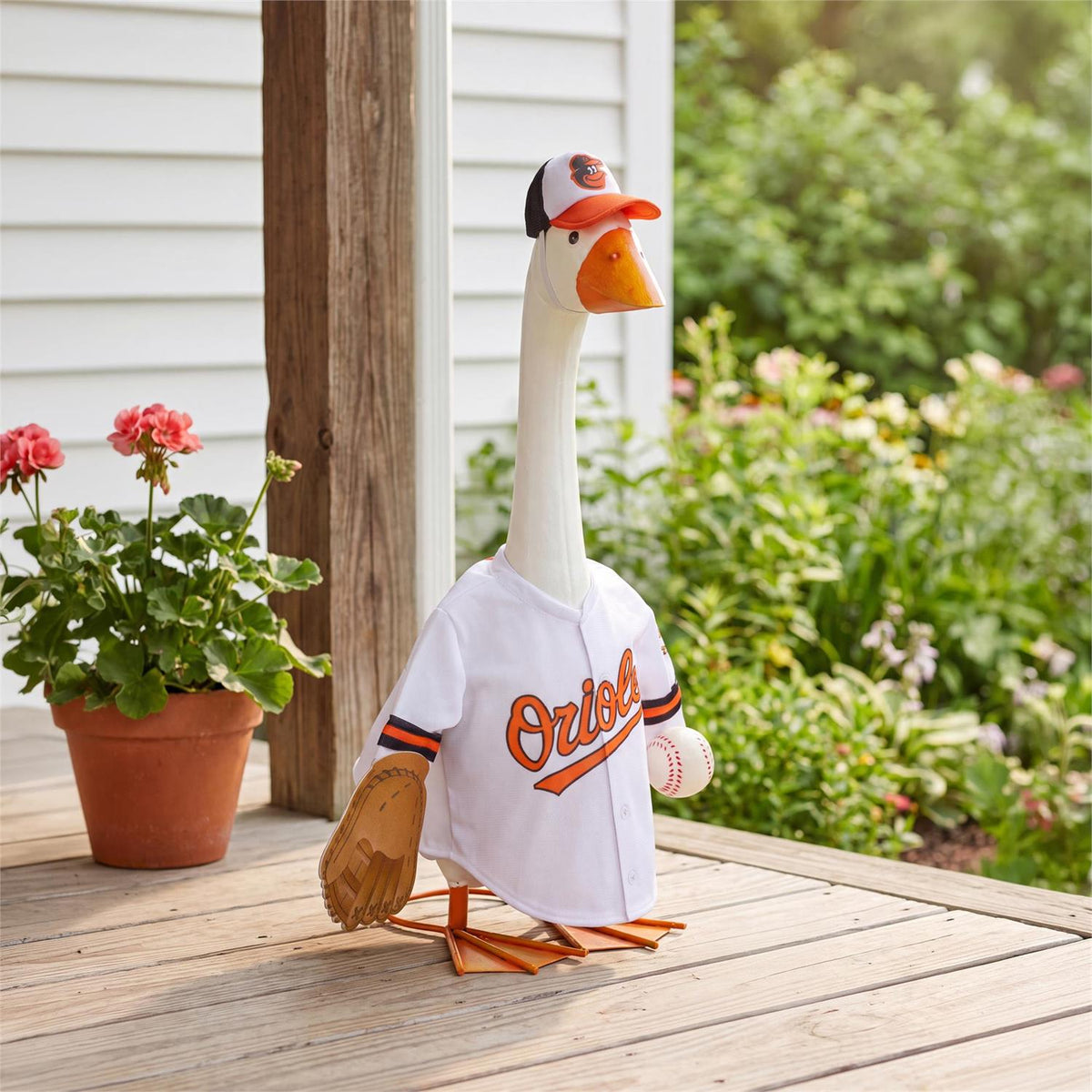 Baltimore Orioles Porch Goose Outfit for 21-Inch Goose