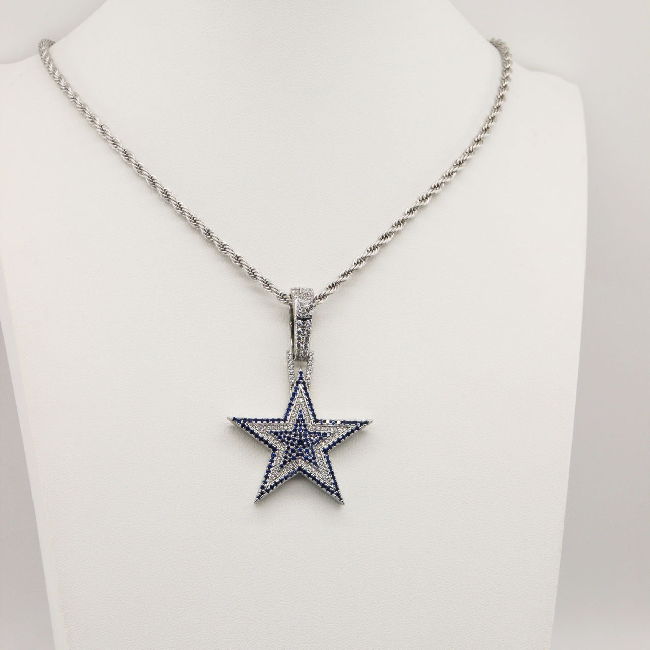 Dallas Star Pendant Necklace – Fan Gift for Game Day & Holiday Celebrations
