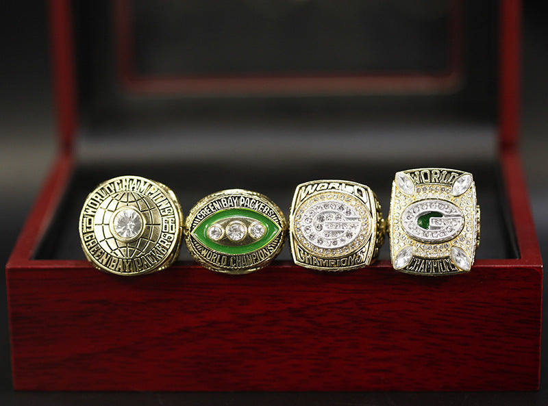 Green Bay Football Championship Rings Set (4 PCS) – Collector’s Memorabilia with Wooden Display Box
