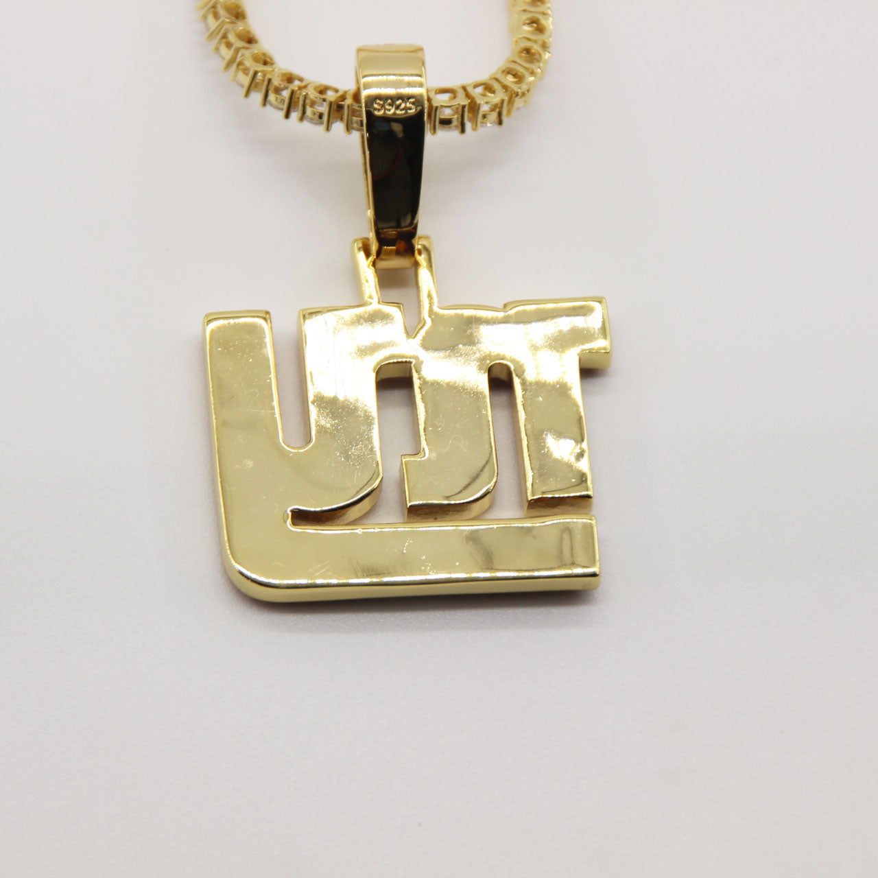 New York NY Emblem Pendant Necklace – Fan Gift Jewelry for Game Day & Holidays