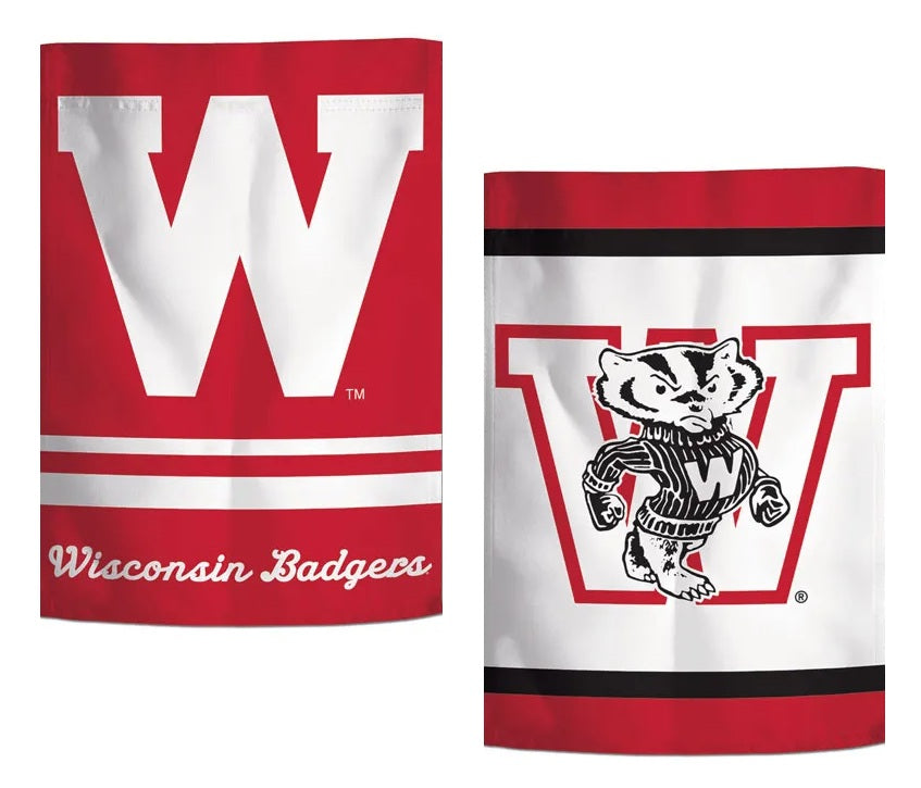 Wisconsin Badgers 2-Sided Garden Flag Vintage