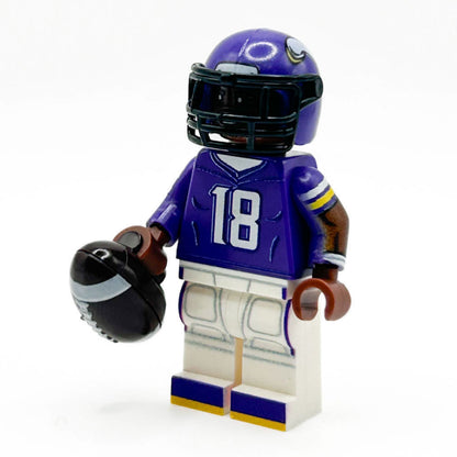 #18 WR Vikings Football Player Minifig