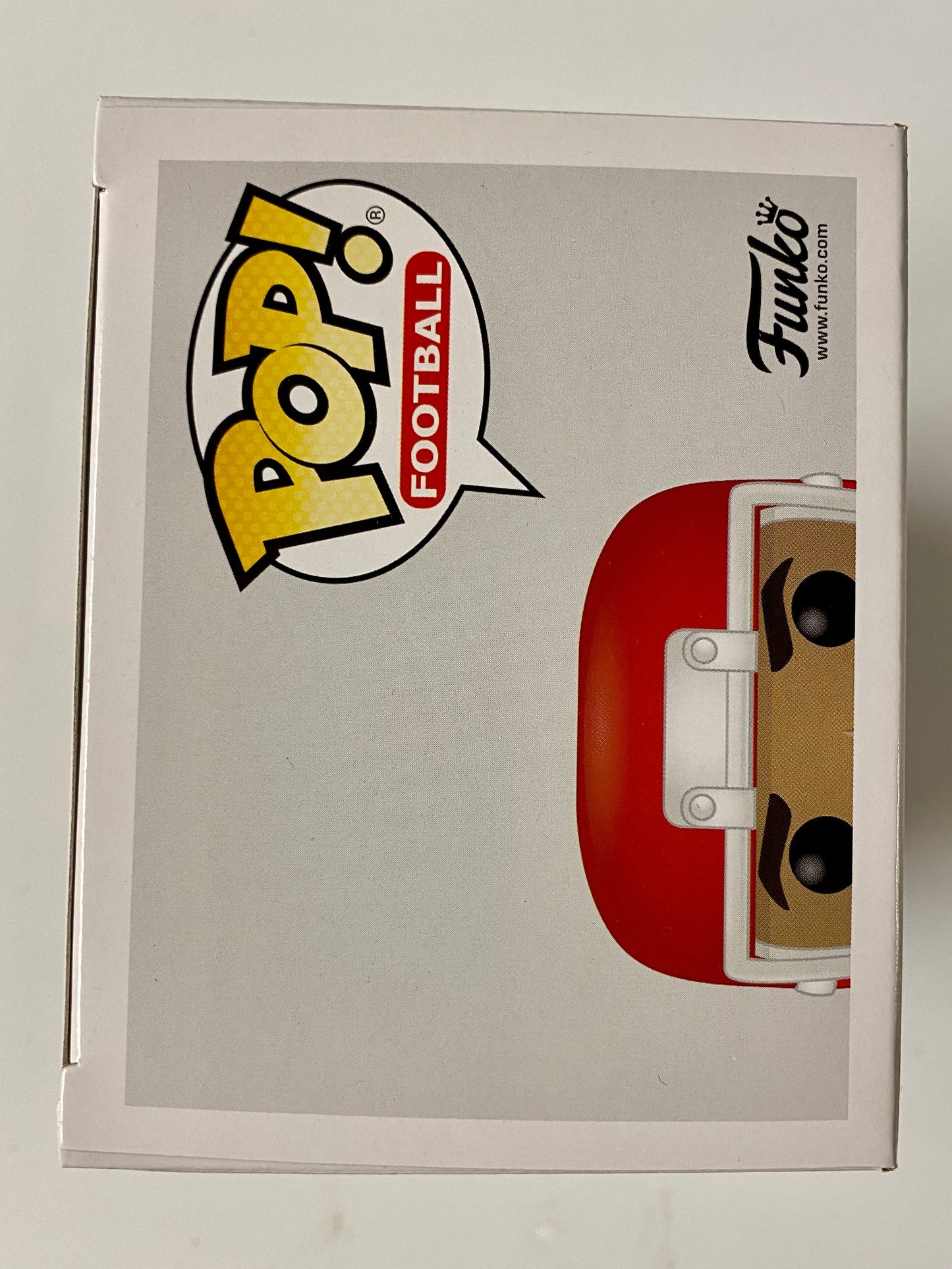 Funko Pop! NFL Kansas City Chiefs Patrick Mahomes II Throwing #148 Champion 2020