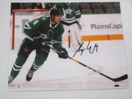 Miro Heiskanen Stars Signed 8x10 Photo (PAAS COA)